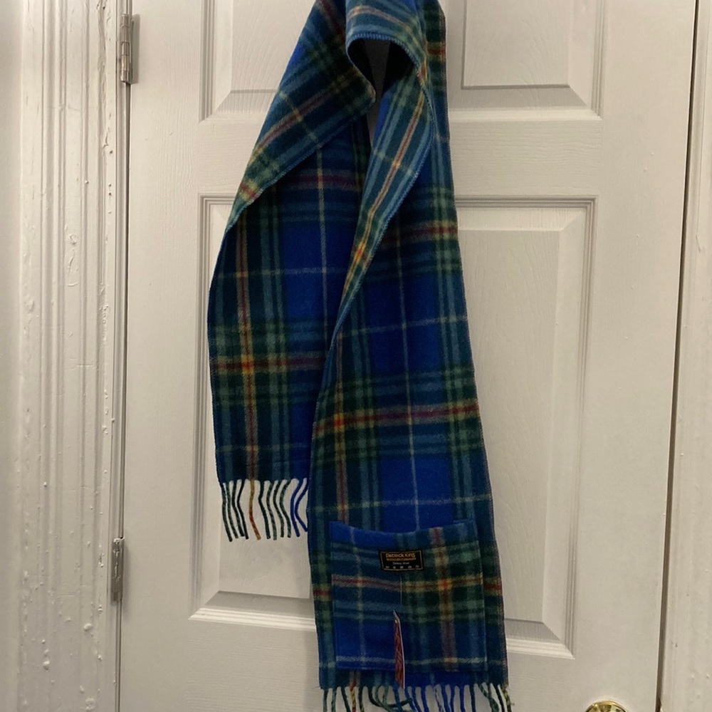 Patrick King Wool Scarf with Pockets